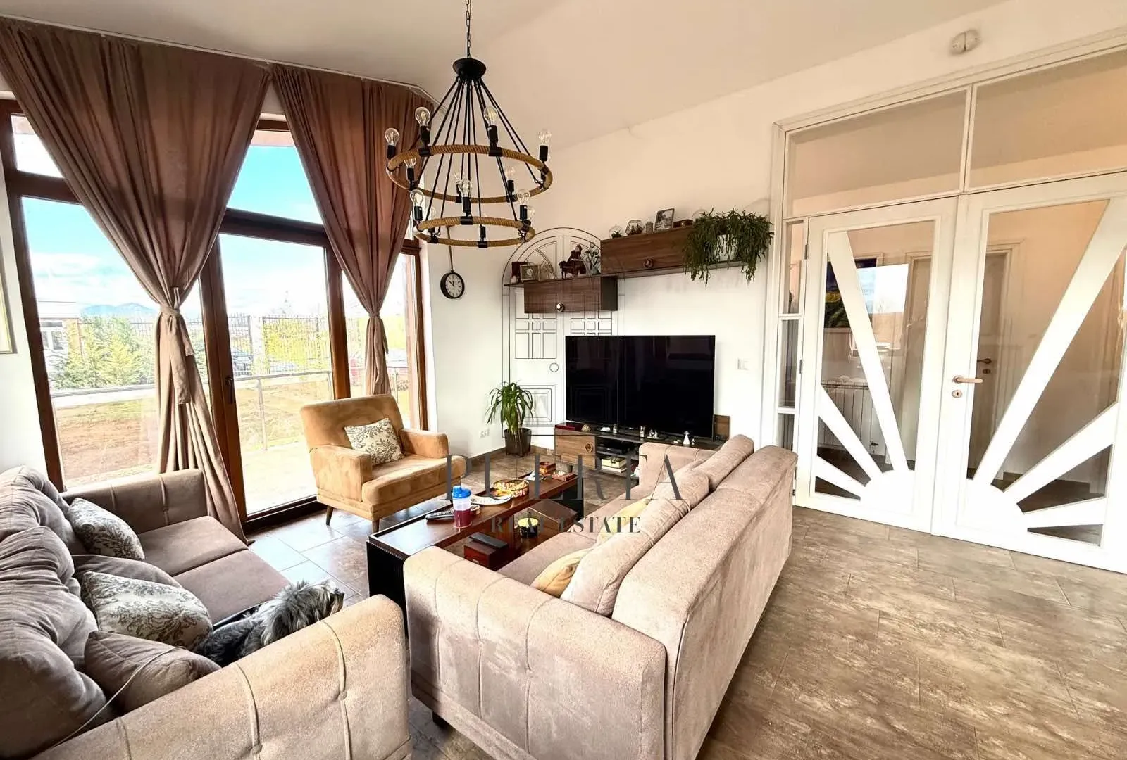 Sale, house, 115m², Grlić, Danilovgrad