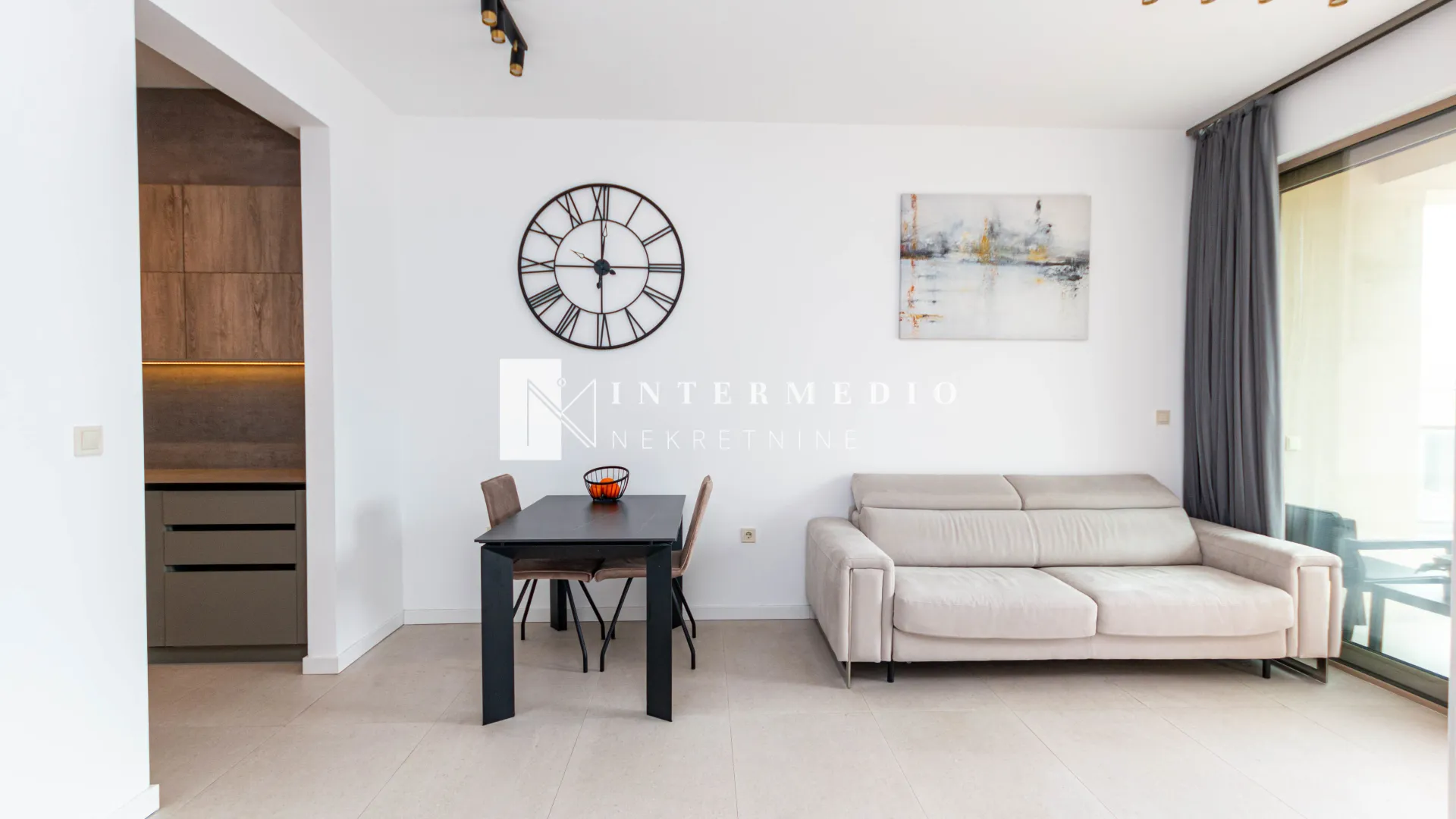 Prodaja, jednosoban stan, 49m², Baošići, Herceg Novi
