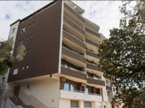 Prodaja, jednosoban stan, 51m², Bečići, Budva - image 10