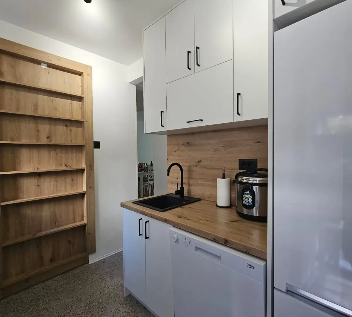 Prodaja, dvosoban stan, 52m², Budva, Crna Gora