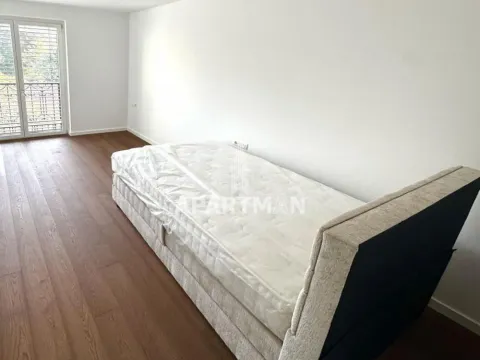 Rent, four bedroom apartment, 116m², Slavija, Vračar Sve Podlokacije - image 6