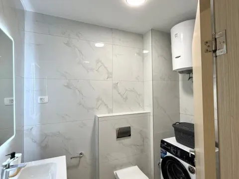 Izdavanje, dvosoban stan, 77m², City Kvart, Podgorica - image 6