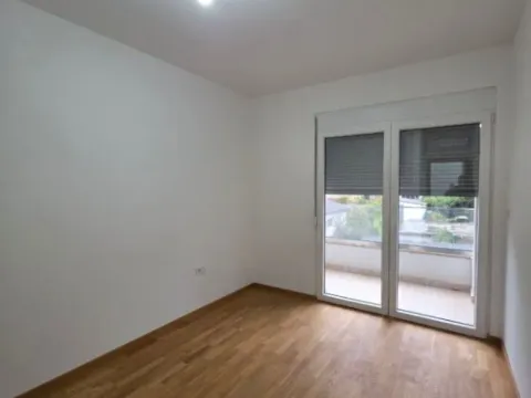 Sale, two bedroom apartment, 87m², Baošići, Herceg Novi - image 6