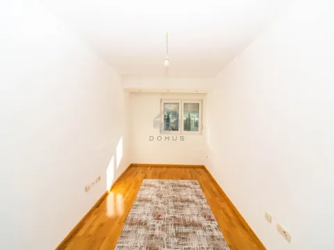 Prodaja, dvosoban stan, 71m², Zagorič, Podgorica - image 9