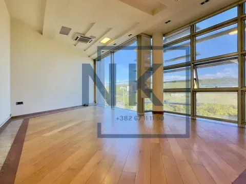 Izdavanje, poslovni prostor, 130m², Momišići, Podgorica - image 2