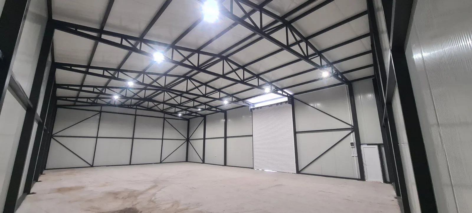 Rent, office space, 405m², Kotor, Crna Gora