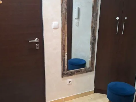 Rent, one bedroom apartment, 43m², Stari Aerodrom, Podgorica - image 9