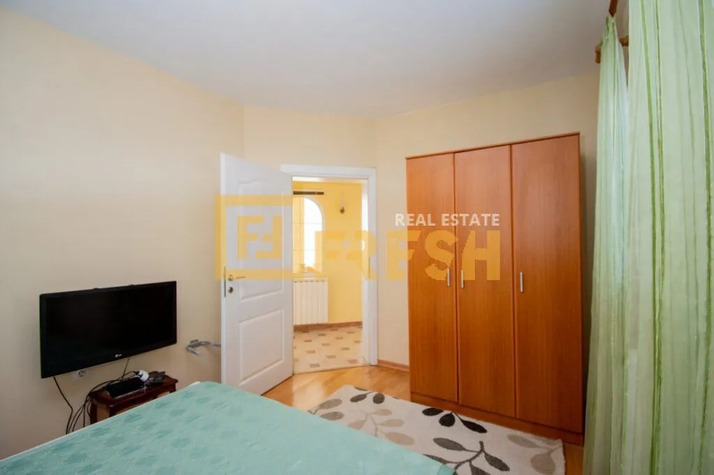 Rent, house, 140m², Dahna, Podgorica