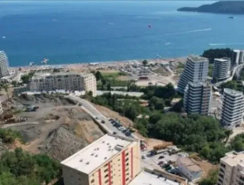 Sale, studio apartment, 31m², Bečići, Budva - image 1