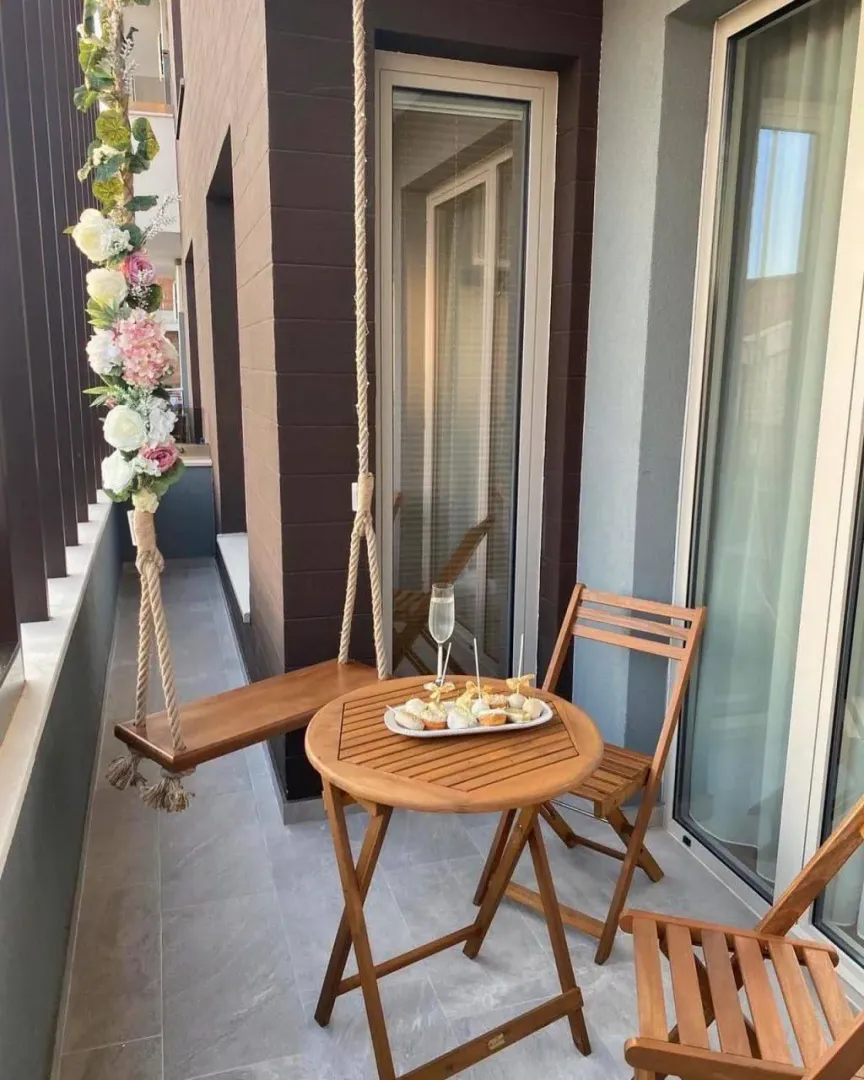 Rent, one bedroom apartment, 43m², Bečići, Budva