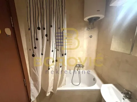 Izdavanje, dvosoban stan, 48m², Gradska Bolnica, Zvezdara Sve Podlokacije - image 12