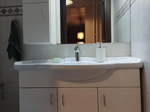 Izdavanje, trosoban stan, 110m², Savski Venac, Beograd - image 4