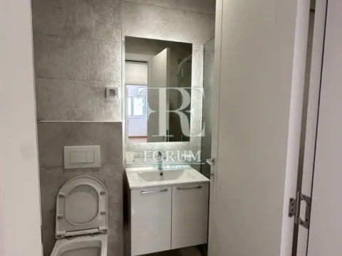 Izdavanje, dvosoban stan, 65m², Stari Aerodrom, Podgorica - image 9