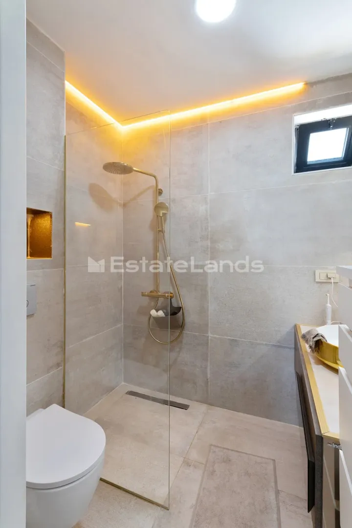 Prodaja, dvosoban stan, 45m², Kava, Tivat