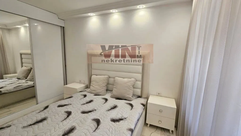 Rent, two bedroom apartment, 57m², Slavija, Vračar Sve Podlokacije