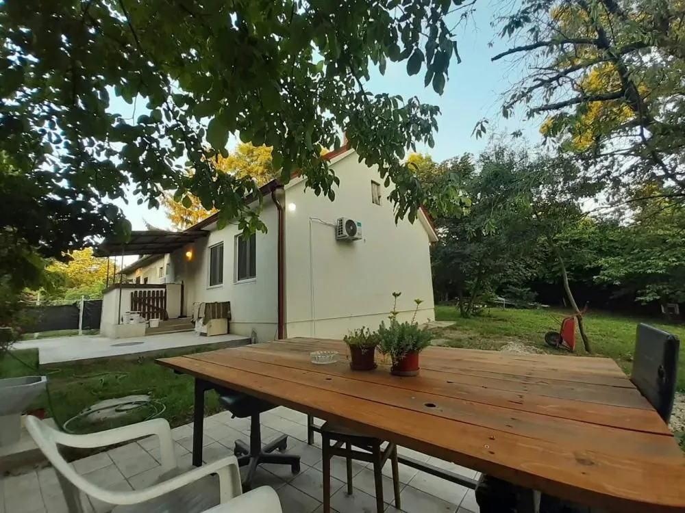 Rent, house, 80m², Jajinci, Voždovac Sve Podlokacije