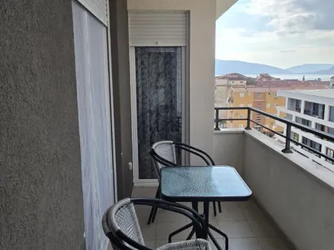 Rent, two bedroom apartment, 80m², Seljanovo, Tivat - image 7