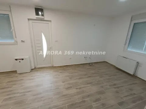 Prodaja, jednosoban stan, 32m², Adice, Novi Sad Sve Podlokacije - image 4