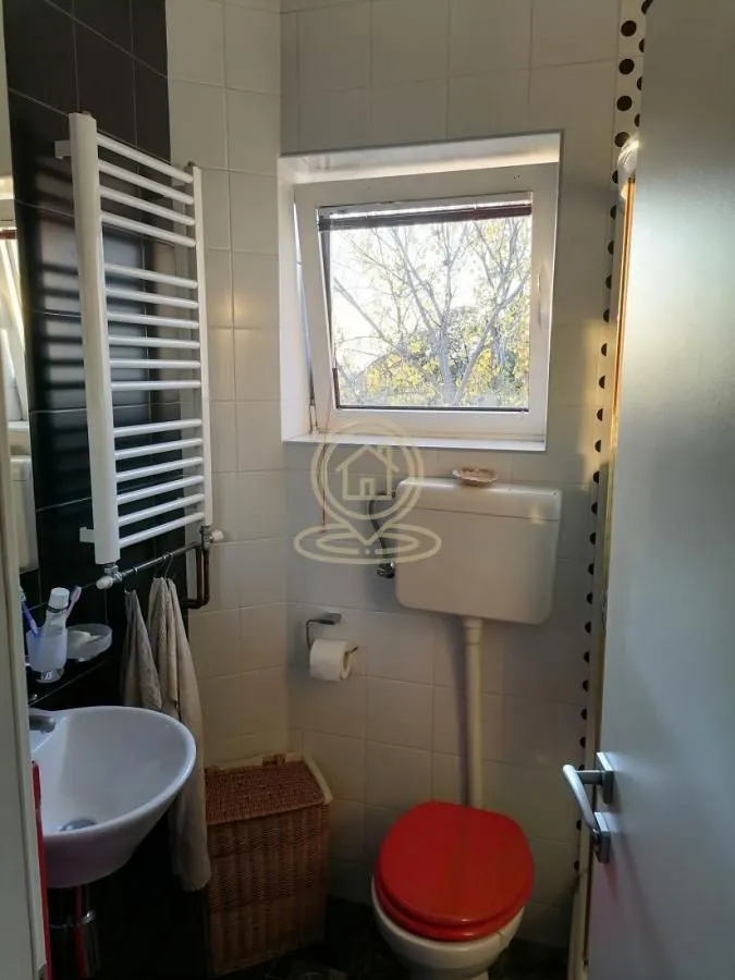 Rent, two bedroom apartment, 51m², Kalenić Pijaca, Vračar Sve Podlokacije