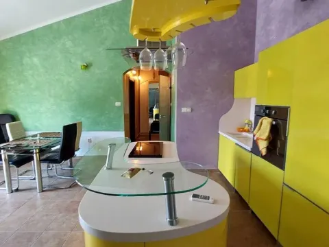 Prodaja, dvosoban stan, 128m², Kotor, Crna Gora - image 3