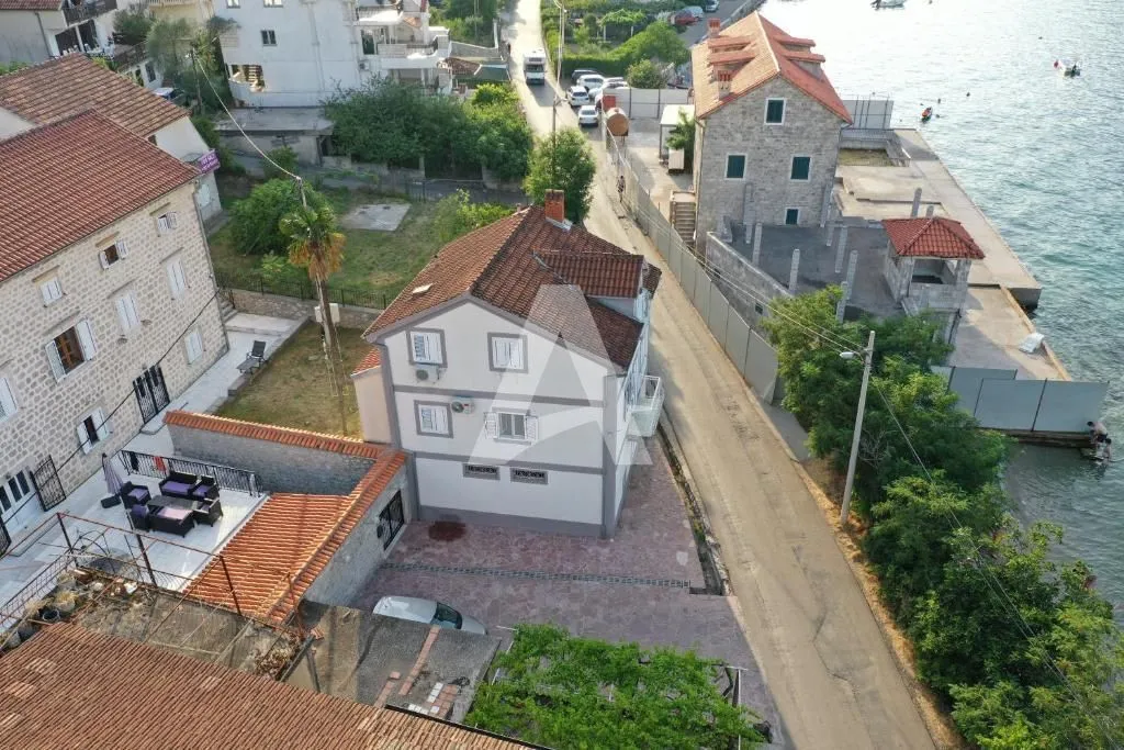 Sale, house, 113m², Stoliv, Kotor