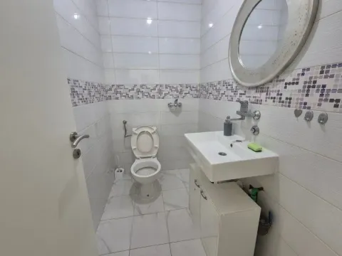 Rent, office space, 40m², Velji Vinogradi, Budva - image 3