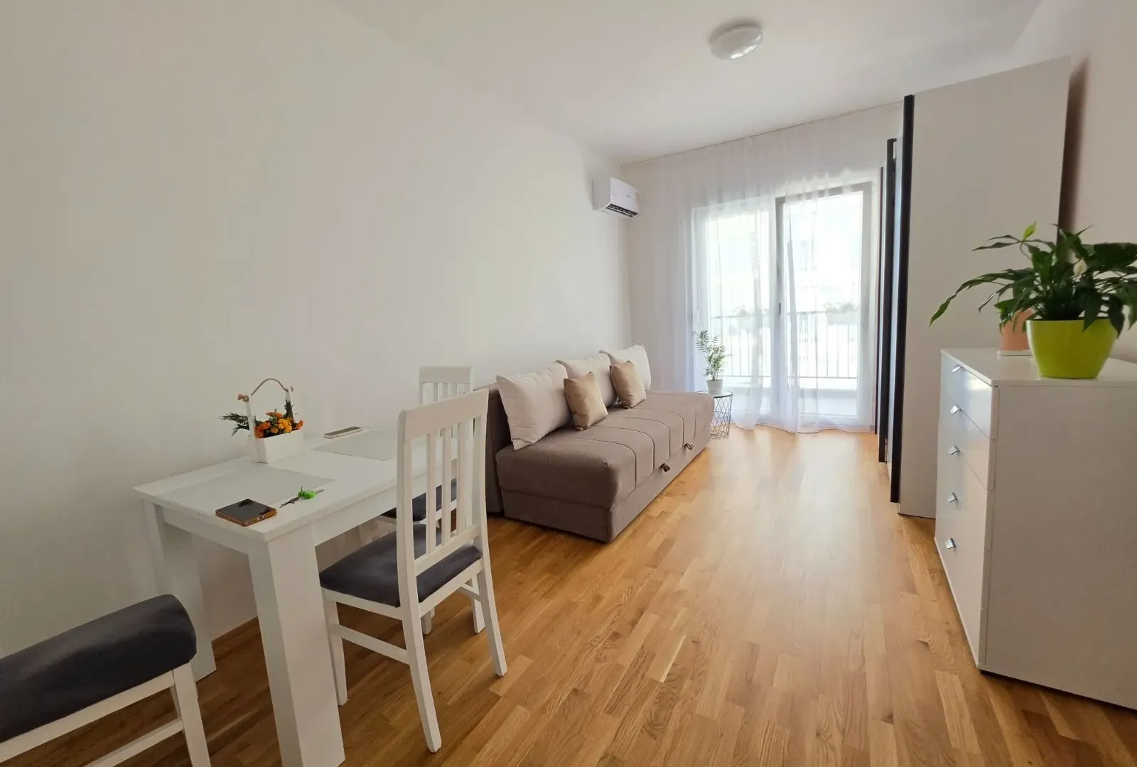 Prodaja, jednosoban stan, 46m², Budva, Crna Gora
