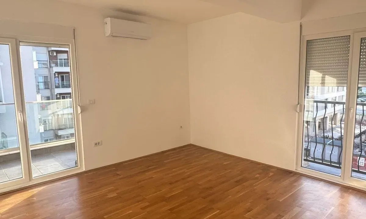 Rent, two bedroom apartment, 60m², Stari Aerodrom, Podgorica