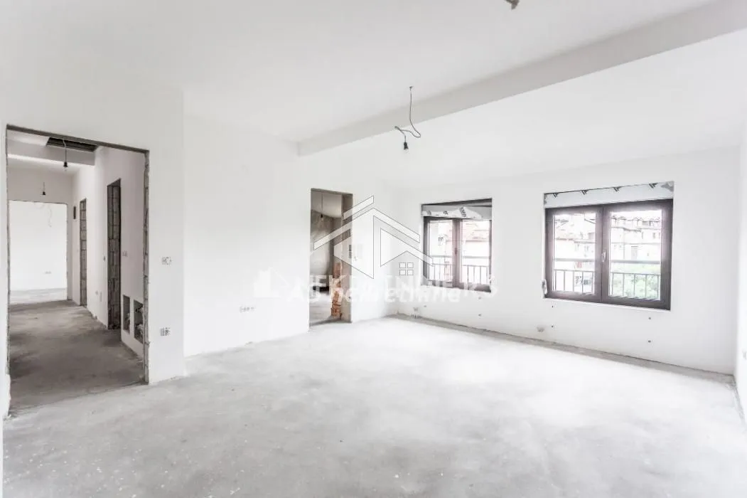 Prodaja, stan, 170m², Palata Pravde, Beograd