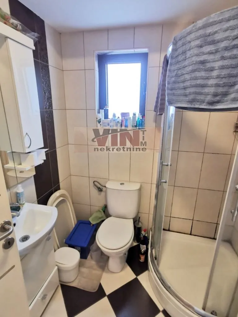 Izdavanje, dvosoban stan, 59m², Altina, Beograd