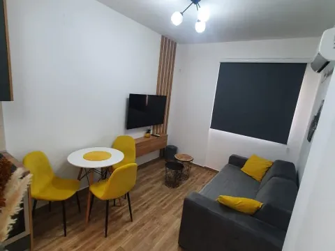 Rent, one bedroom apartment, 28m², Budva, Crna Gora - image 18