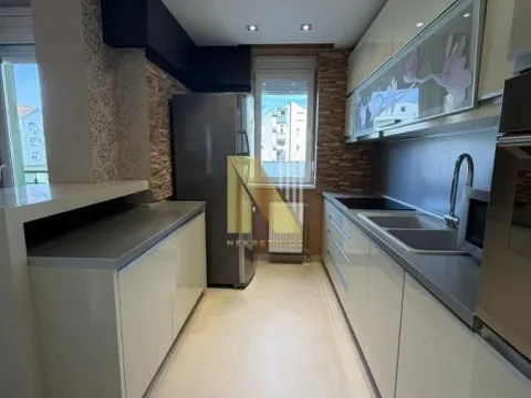 Izdavanje, stan, 174m², Grbavica, Novi Sad Sve Podlokacije - image 8