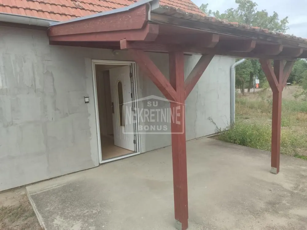 Prodaja, kuća, 88m², Srpski Šor, Subotica