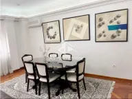 Izdavanje, trosoban stan, 110m², Slavija, Vračar Sve Podlokacije - image 13