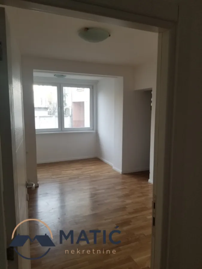 Sale, two bedroom apartment, 65m², Centar, Novi Sad