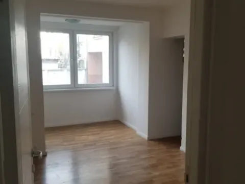 Prodaja, dvosoban stan, 65m², Centar, Novi Sad