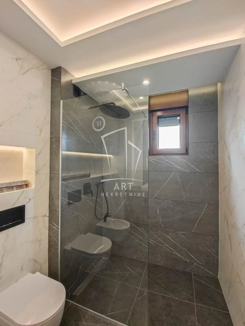 Sale, four bedroom apartment, 128m², Dedinje Sve Podlokacije, Beograd