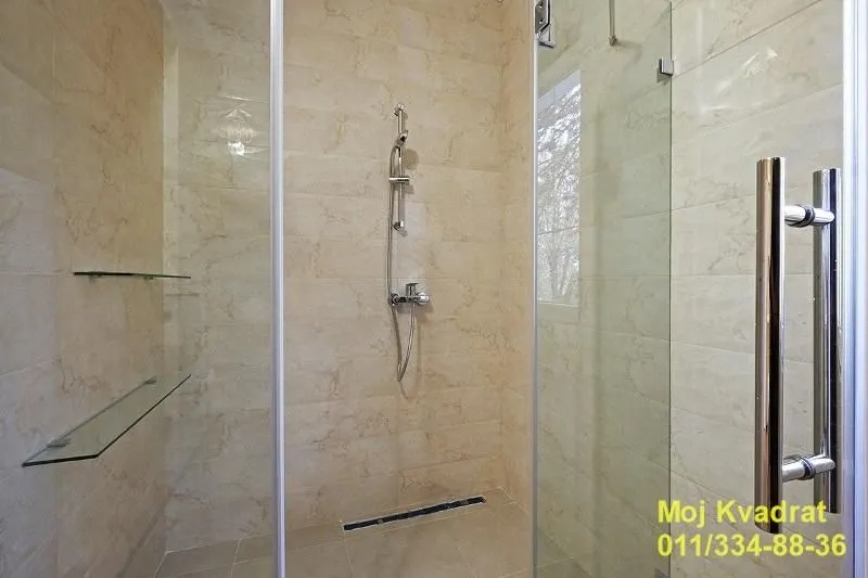 Izdavanje, kuća, 375m², Senjak, Beograd