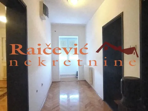 Prodaja, kuća, 354m², Begaljica, Grocka - image 11