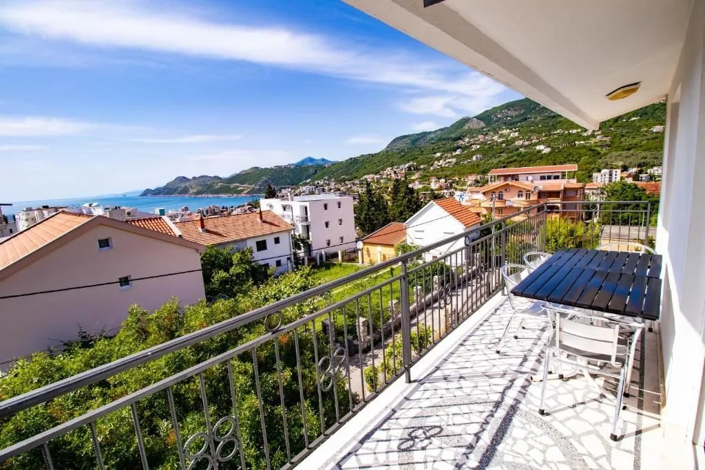 Sale, house, 340m², Dobra Voda, Budva