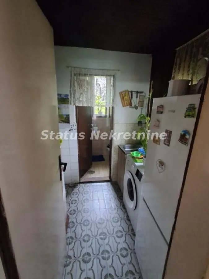 Prodaja, kuća, 114m², Bulevar Oslobodjenja, Novi Sad Sve Podlokacije