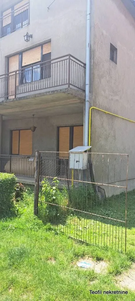 Prodaja, kuća, 233m², Nova Pazova, Stara Pazova