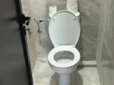 Izdavanje, poslovni prostor, 812m², Leskovac, Srbija - image 7