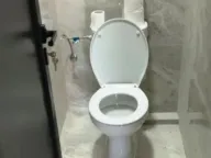 Izdavanje, poslovni prostor, 812m², Leskovac, Srbija - image 7