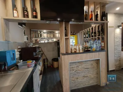 Prodaja, poslovni prostor, 300m², Centar, Jagodina - image 5