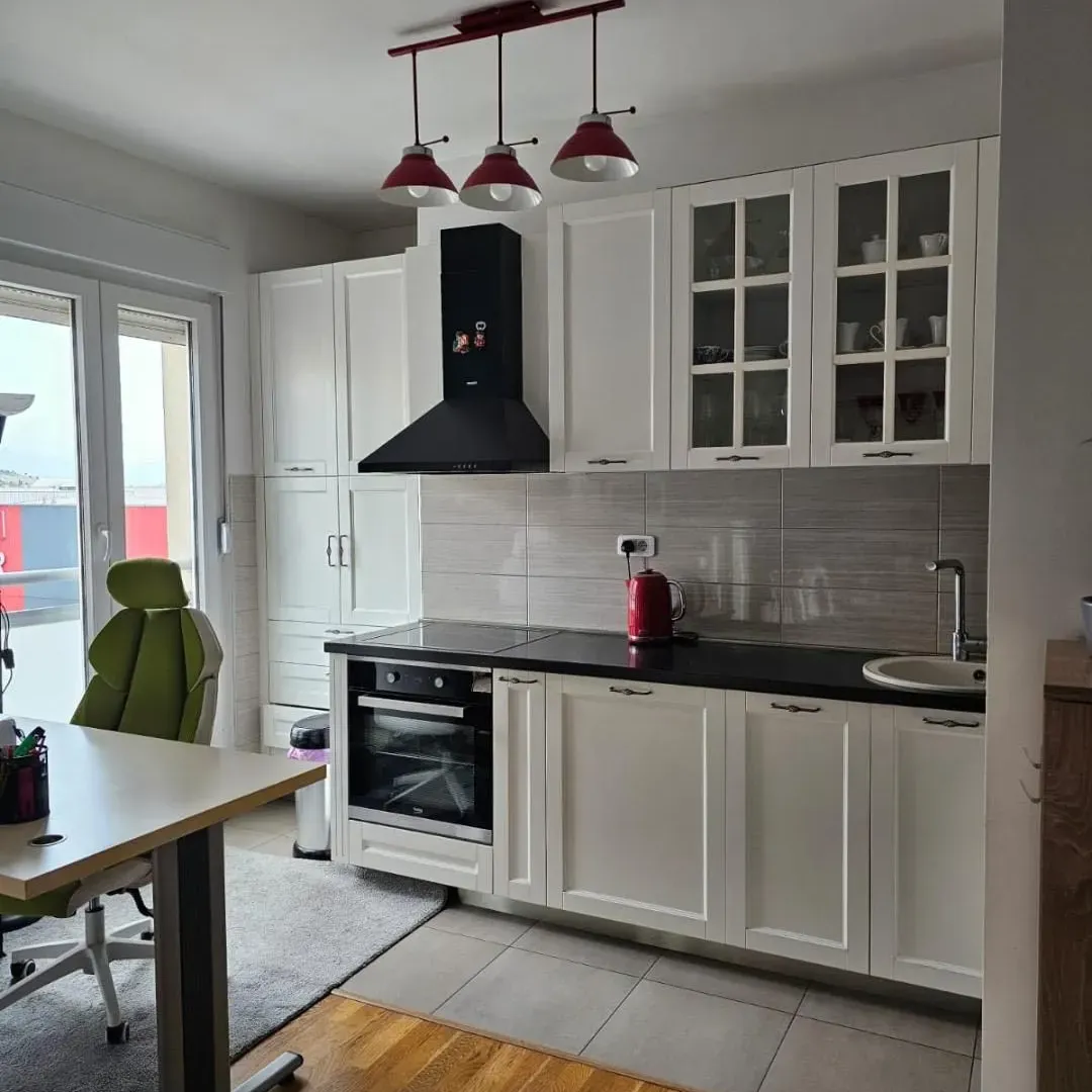 Izdavanje, jednosoban stan, 50m², City Kvart, Podgorica
