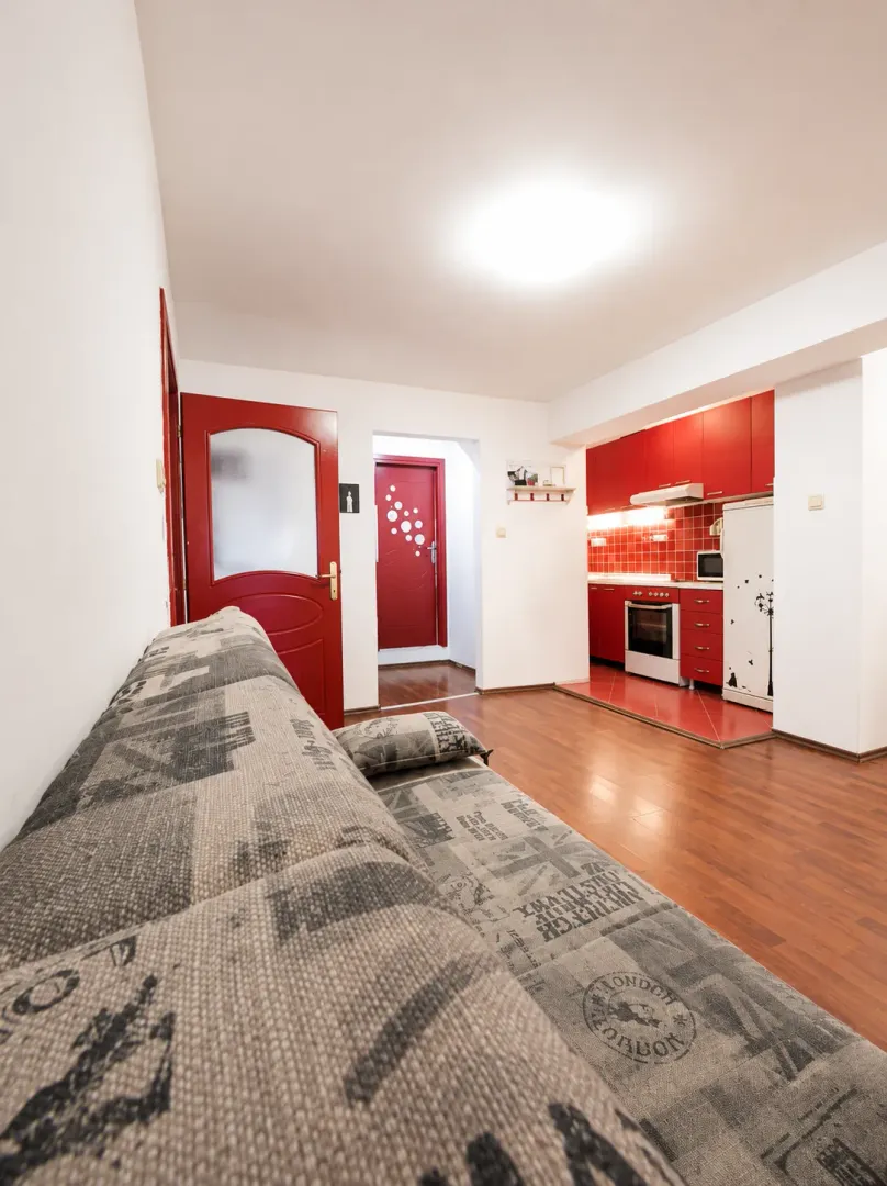 Prodaja, trosoban stan, 66m², Centar, Podgorica