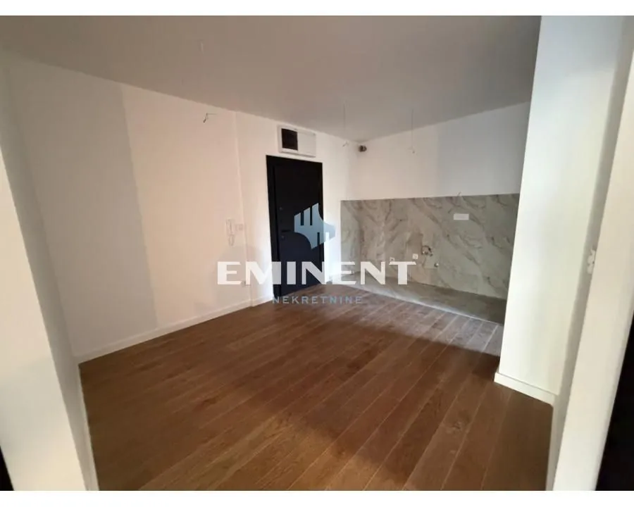 Sale, apartment, 61m², Cvetkova Pijaca, Zvezdara Sve Podlokacije