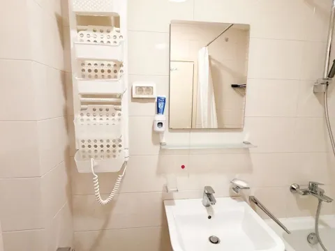 Izdavanje, stan, 46m², Zagorič, Podgorica - image 9