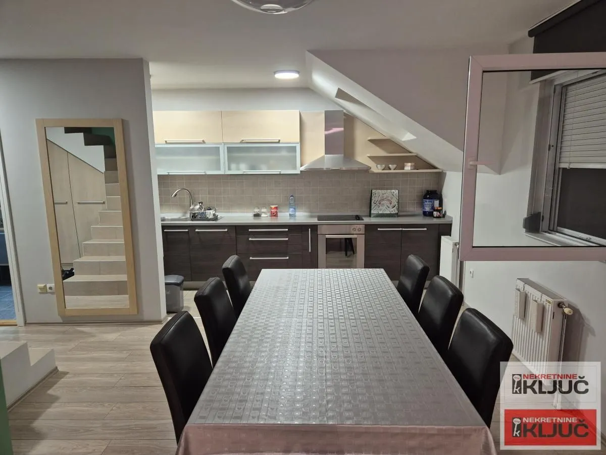 Prodaja, četvorosoban stan, 119m², Nova Detelinara, Novi Sad Sve Podlokacije